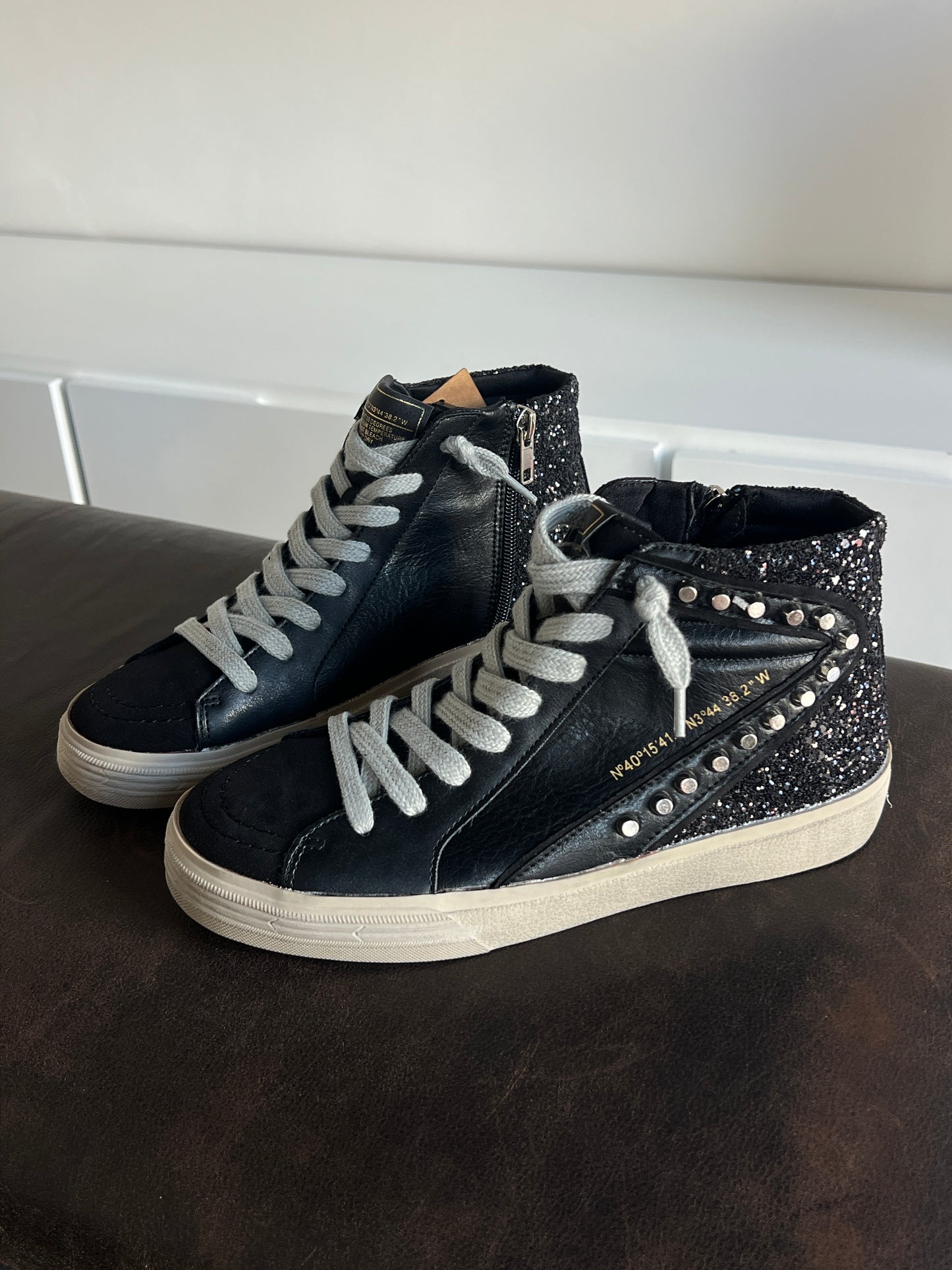 Tenis botita