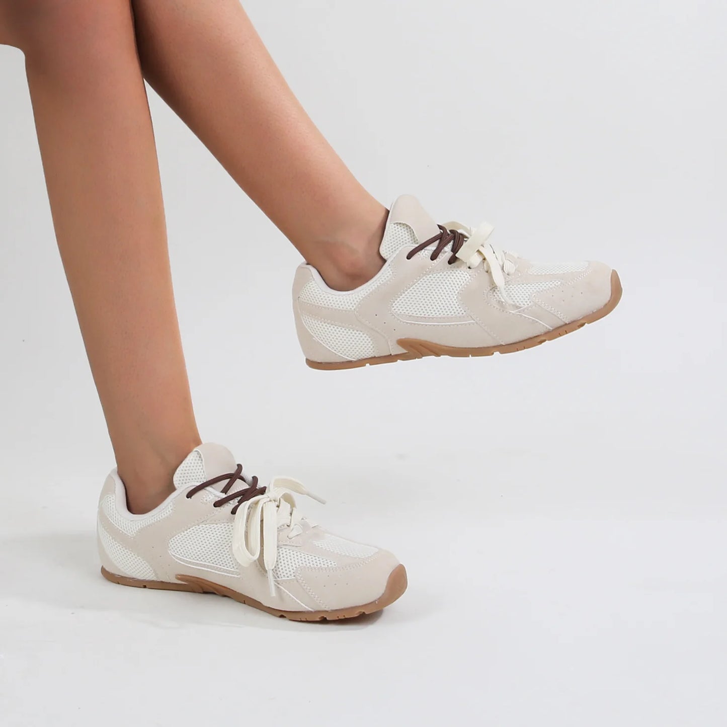 Sneakers 25